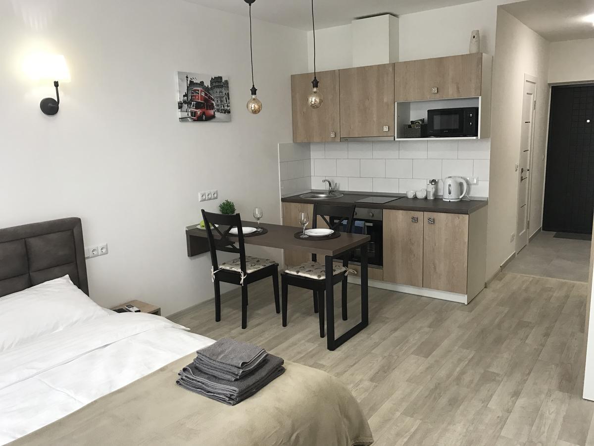 Святобор Lux Apartments เคียฟ ภายนอก รูปภาพ