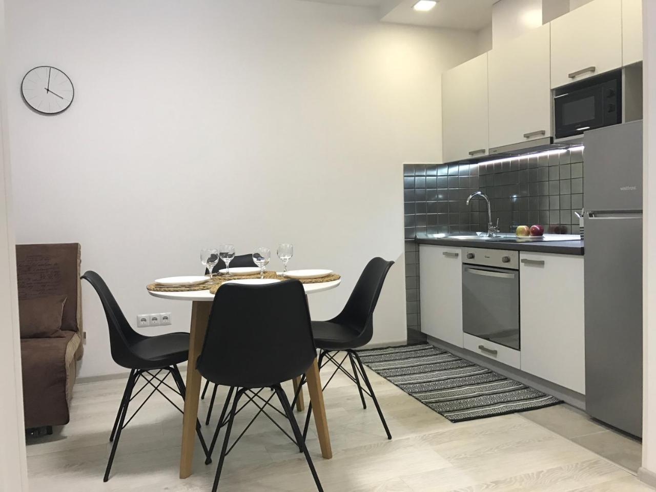 Святобор Lux Apartments เคียฟ ภายนอก รูปภาพ