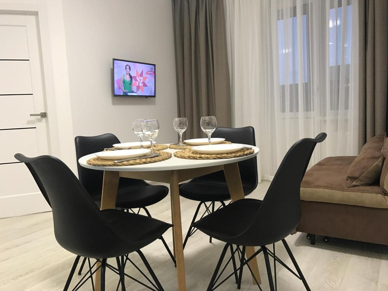 Святобор Lux Apartments เคียฟ ภายนอก รูปภาพ